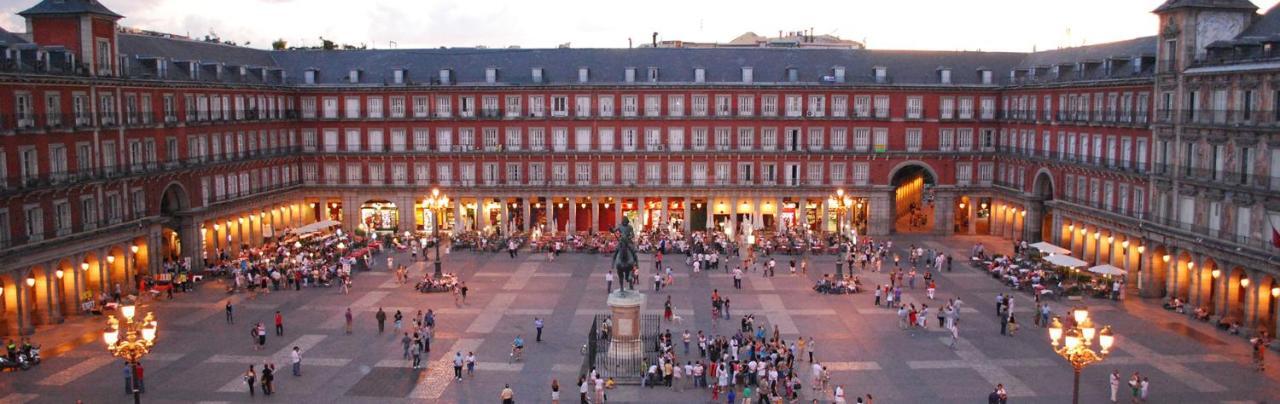 Sol Montera & Parking Tph Bed & Breakfast Madrid Ngoại thất bức ảnh